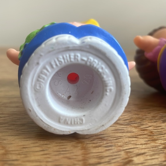 ❤️VTG Lot of Fisher Price Figures 1997-1998 - Picture 14 of 16